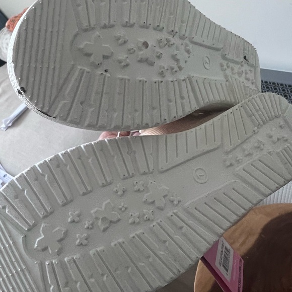 Soft shoes - Picture 5 of 7